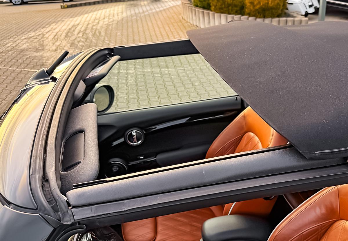 MINI John Cooper Works Cabrio NAVI PDC SHZ RFK