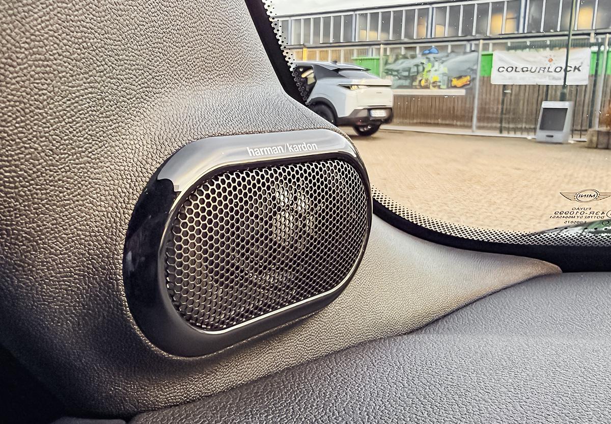 MINI John Cooper Works Cabrio NAVI PDC SHZ RFK