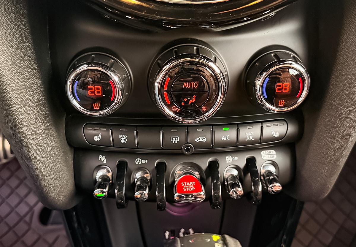 MINI John Cooper Works Cabrio NAVI PDC SHZ RFK