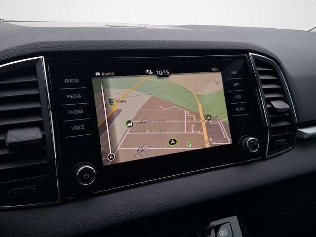 Skoda Karoq 1.5 TSI Clever DSG / KLIMA / NAVI / LED / STHZG