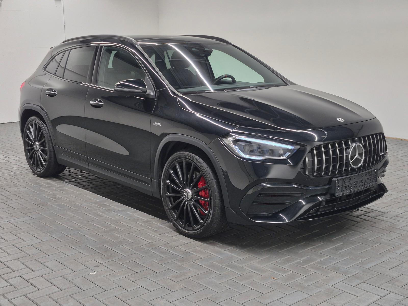 Mercedes-Benz GLA 35 AMG Multibeam/Navi/Pano/AHK/SHZ/Kam/21-LM