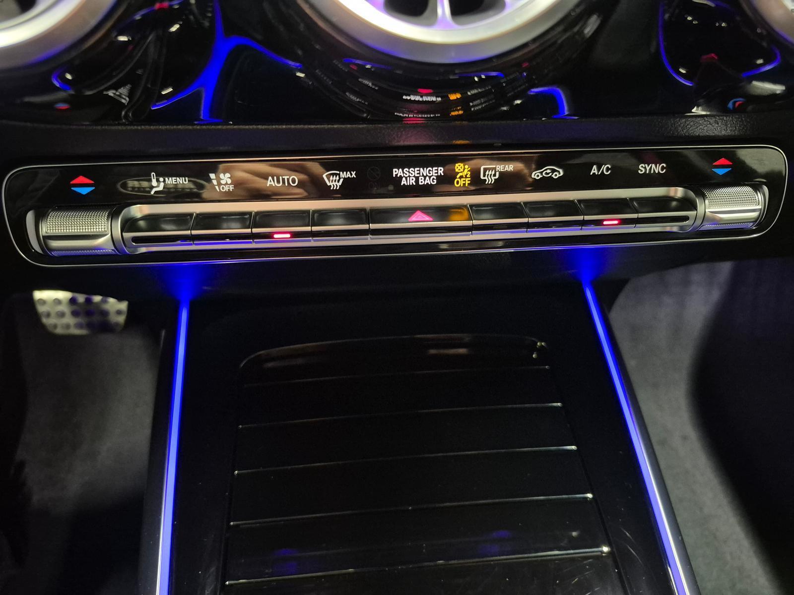 Mercedes-Benz GLA 35 AMG Multibeam/Navi/Pano/AHK/SHZ/Kam/21-LM