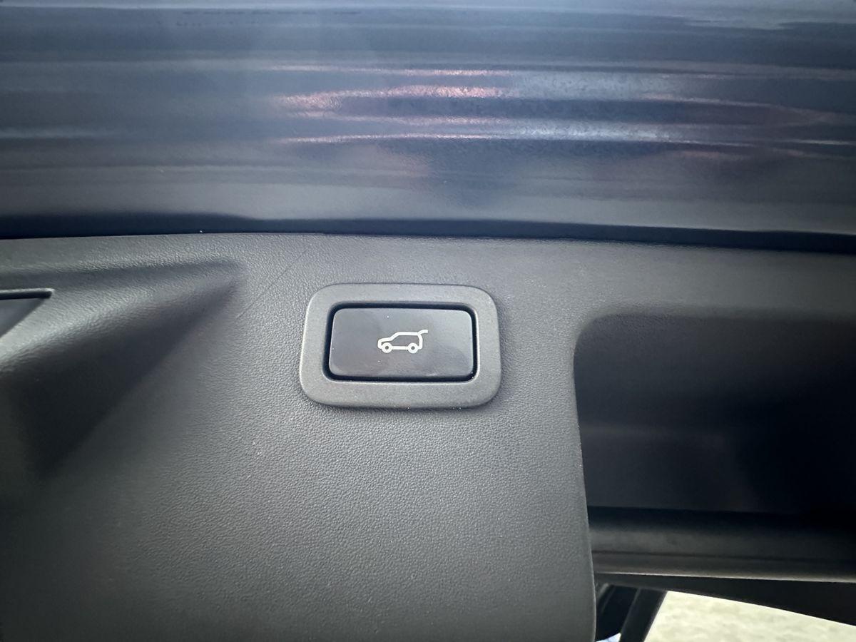 Land Rover Discovery Sport 4WD/Leder/Pano/Standhzg/Kam/SHZ