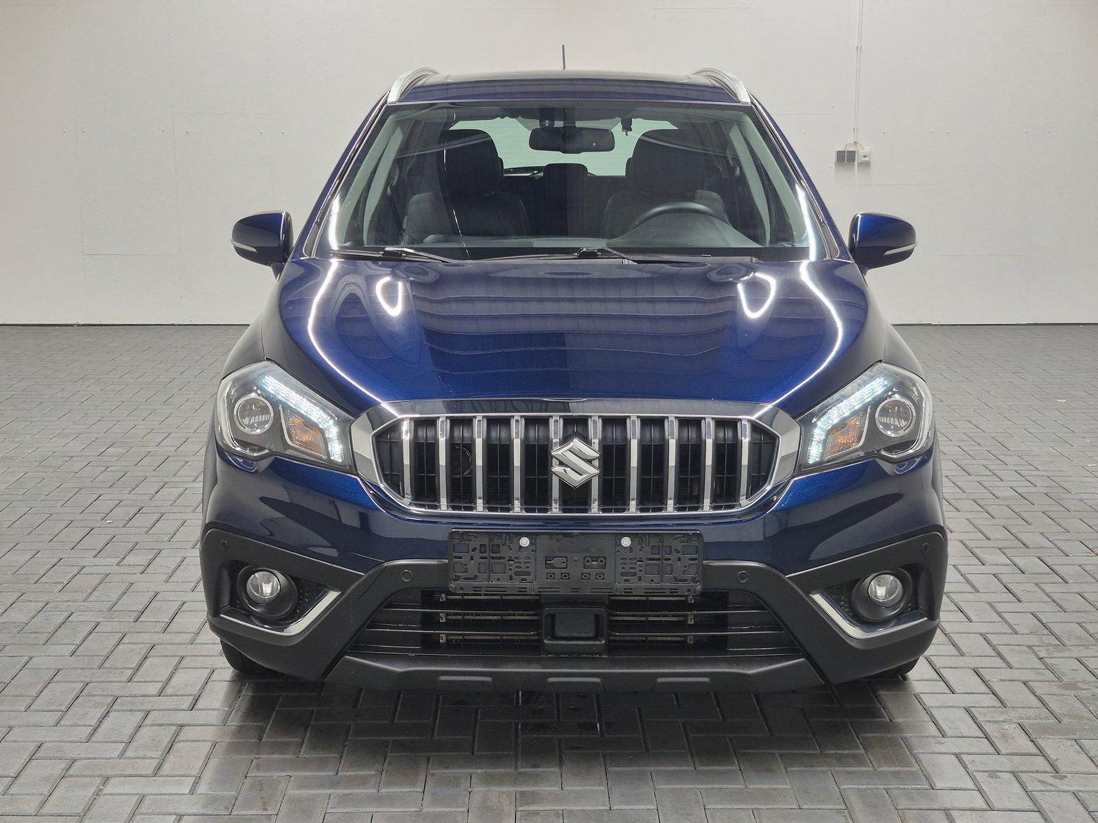 Suzuki SX4 S-Cross 4x4 LED/AHKPano/ACC/Kam/Leder/SHZ