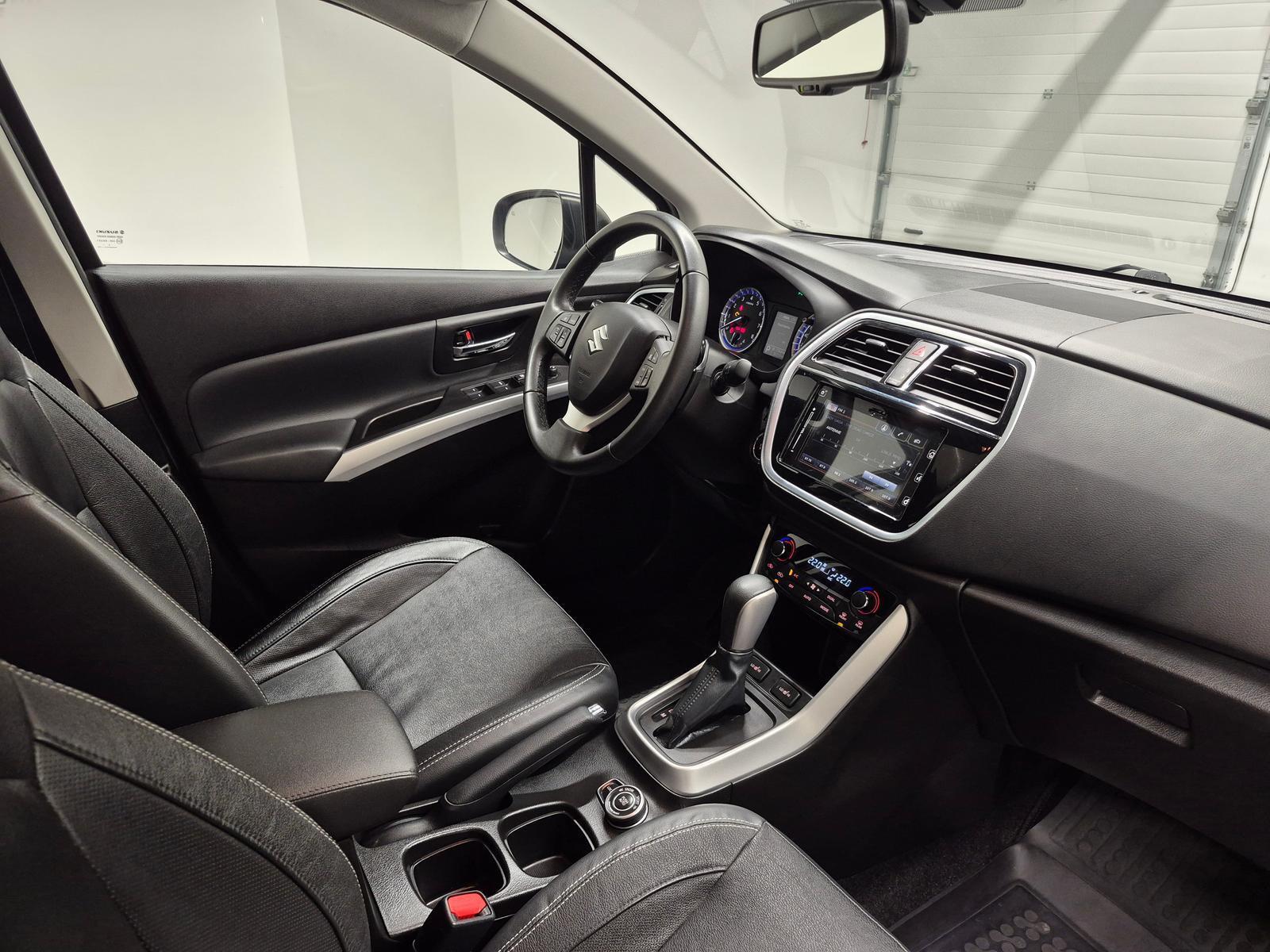 Suzuki SX4 S-Cross 4x4 LED/AHKPano/ACC/Kam/Leder/SHZ