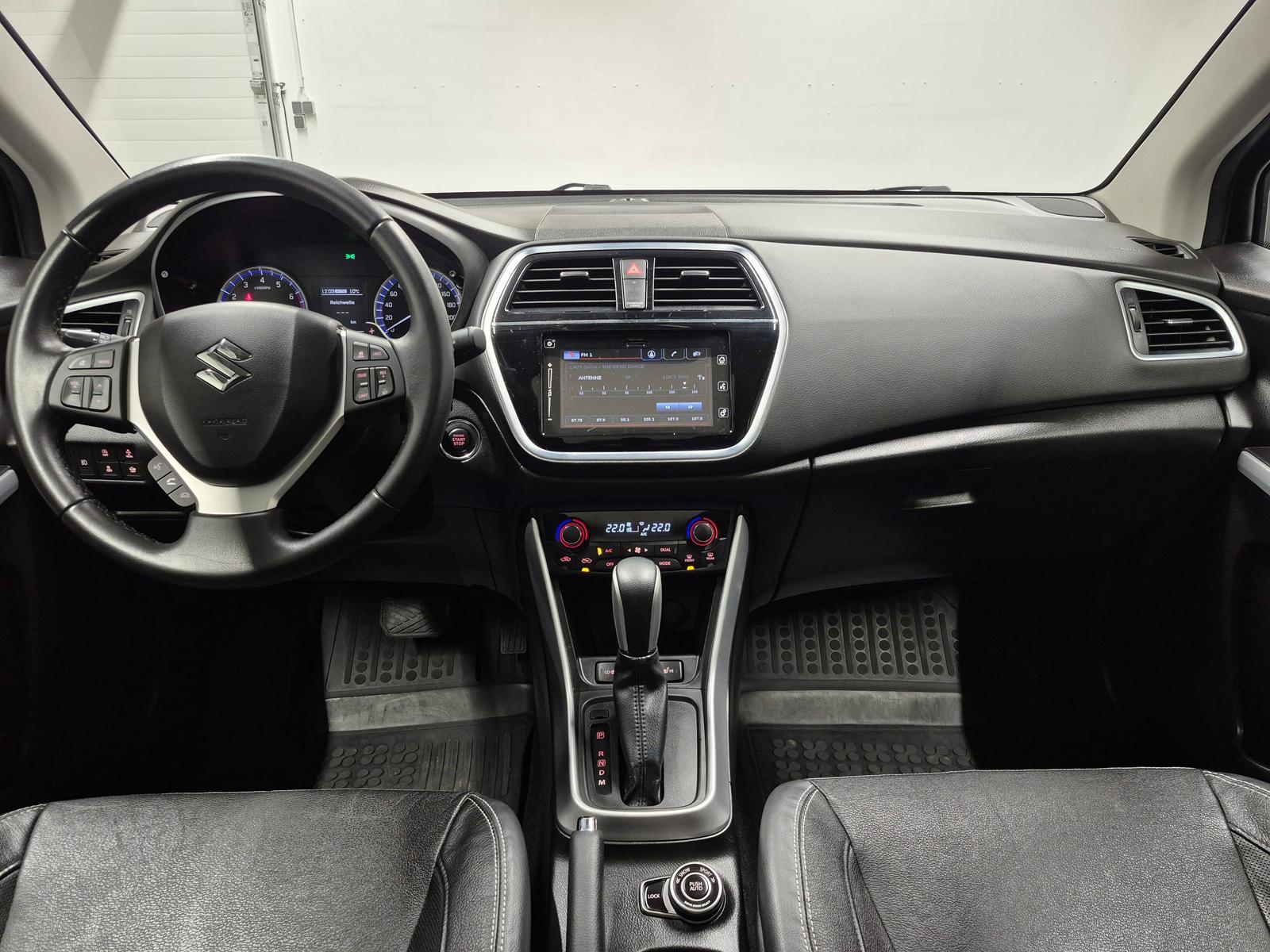 Suzuki SX4 S-Cross 4x4 LED/AHKPano/ACC/Kam/Leder/SHZ