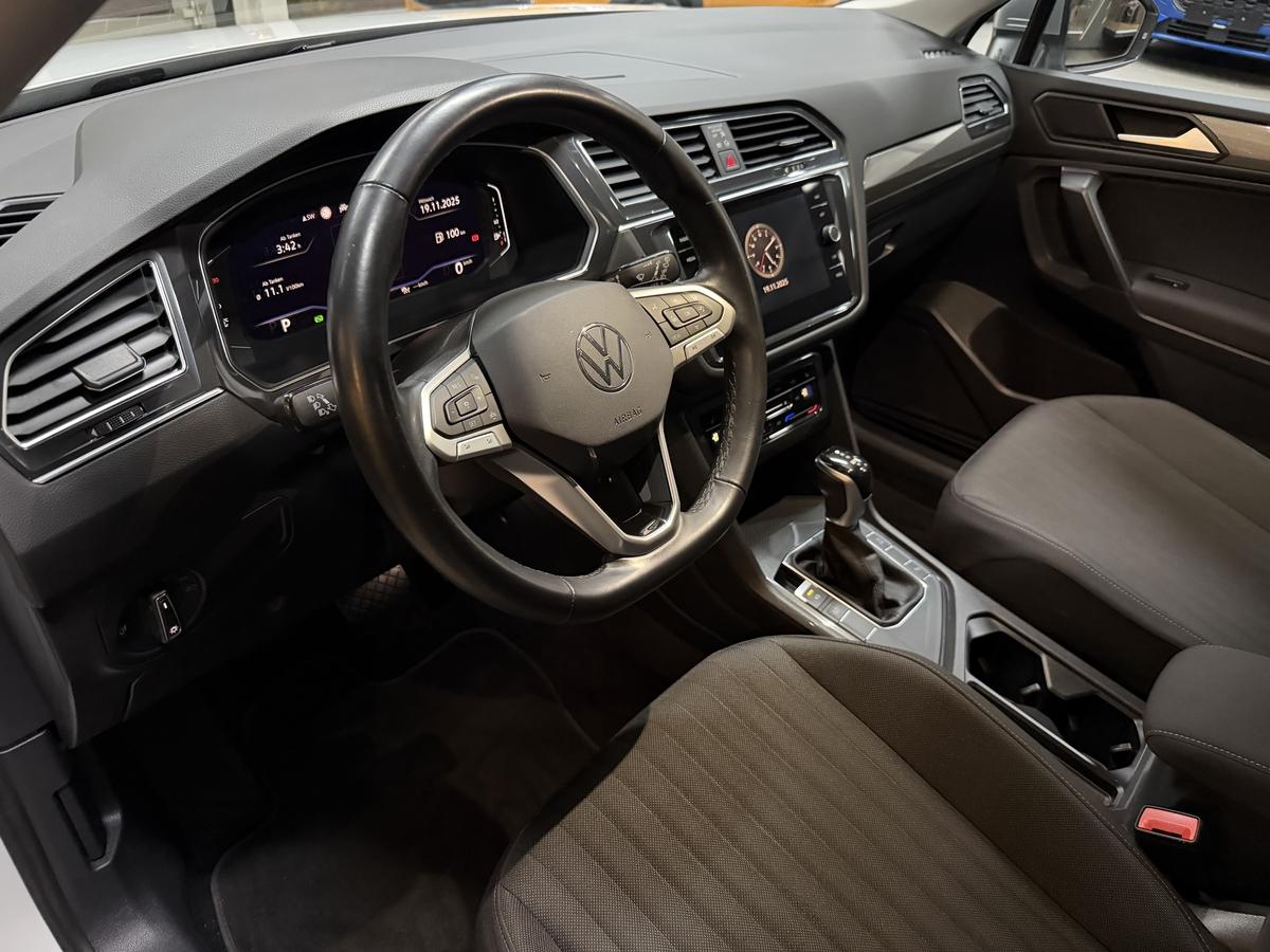 Volkswagen Tiguan Allspace 1.5 TSI Life LED virtual Navi ACC 7-Sitze
