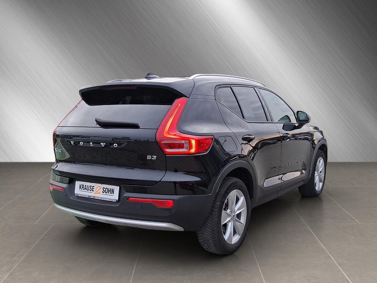 Volvo XC40 Core*NAVI*AHK*PARKASSISTENZ*SITZ- & LENKRADHEIZUNG*
