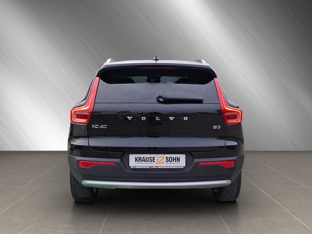 Volvo XC40 Core*NAVI*AHK*PARKASSISTENZ*SITZ- & LENKRADHEIZUNG*