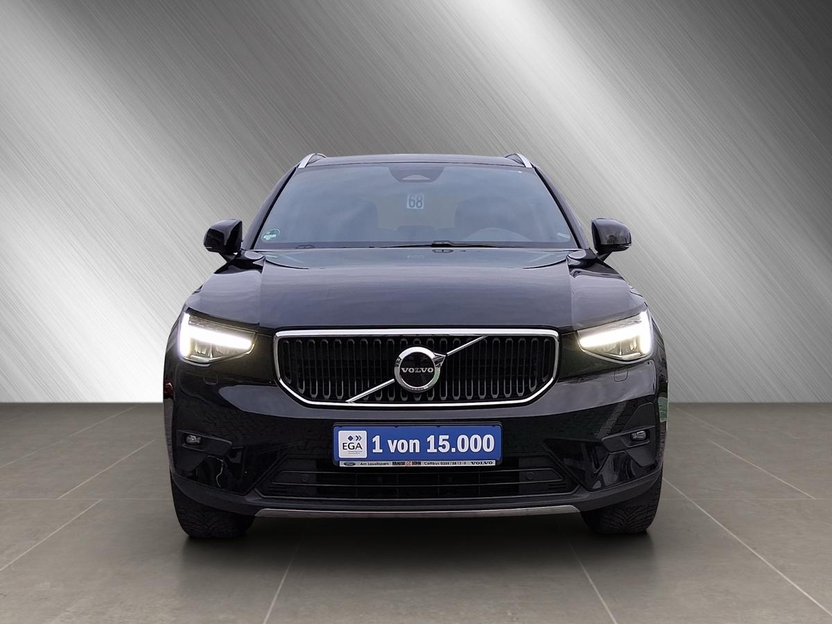 Volvo XC40 Core*NAVI*AHK*PARKASSISTENZ*SITZ- & LENKRADHEIZUNG*