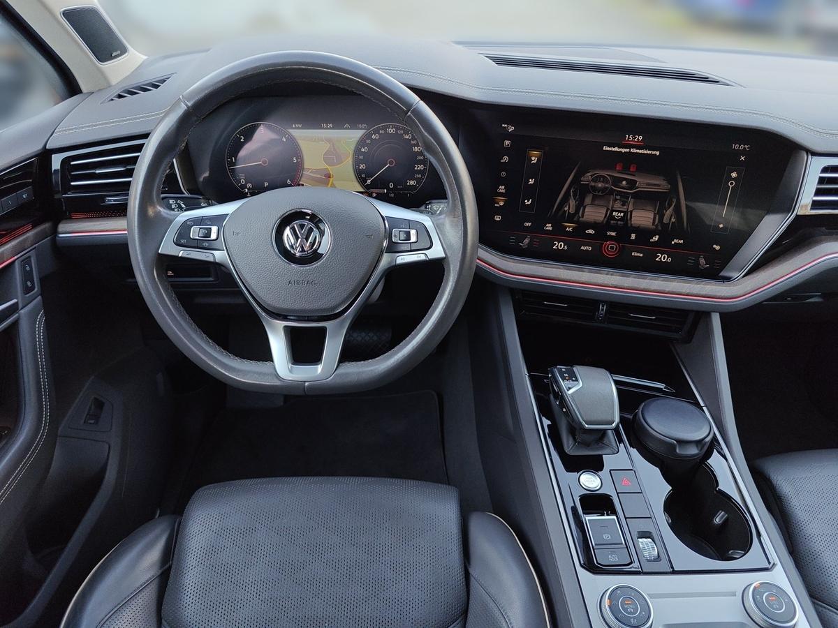 Volkswagen Touareg 3.0 V6 TDI Atmosphere VOLL AHK Memory LED Navi ACC