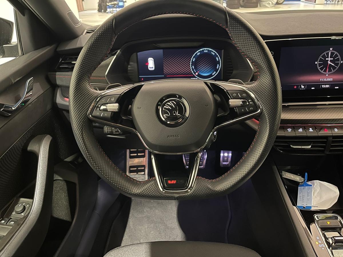 Skoda Octavia Combi RS 1.4 iV AHK Garantie 