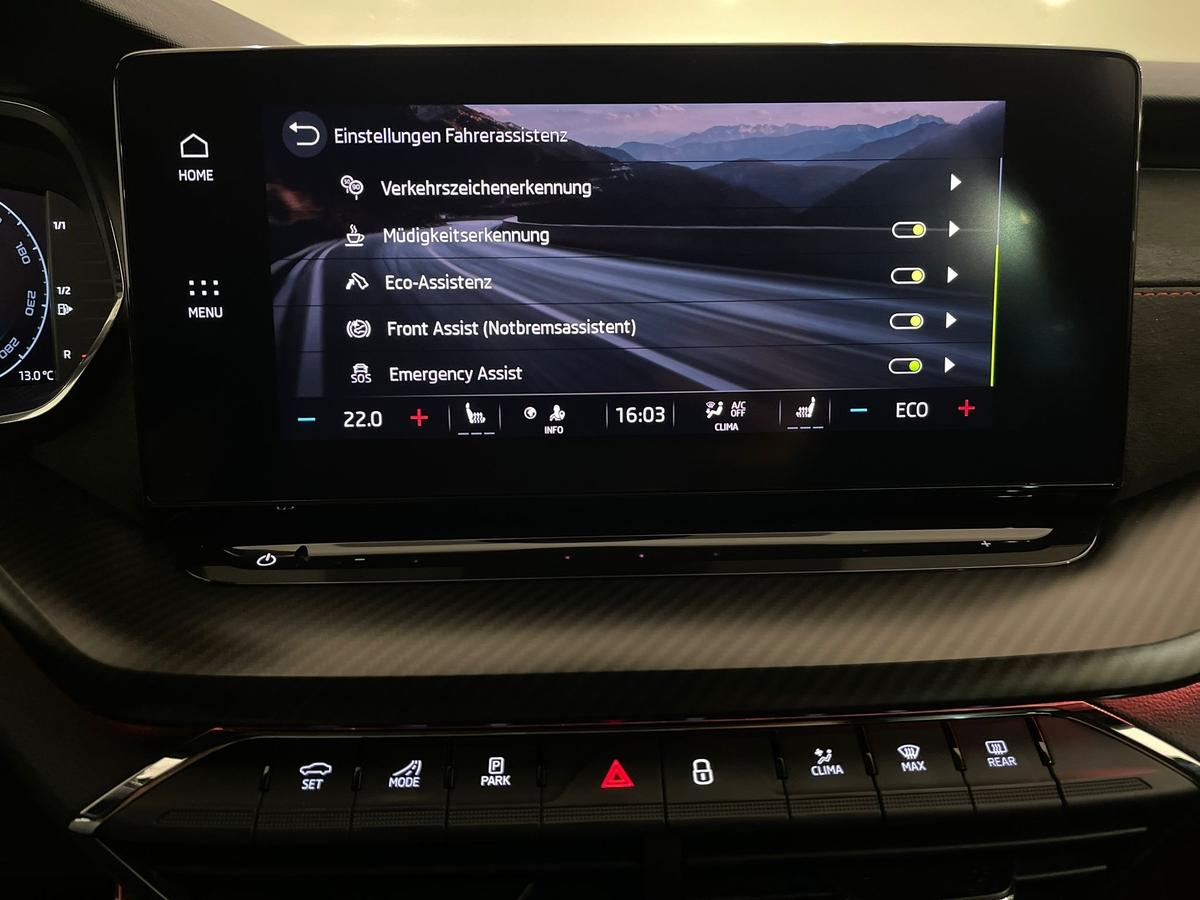 Skoda Octavia Combi RS 1.4 iV AHK Garantie 