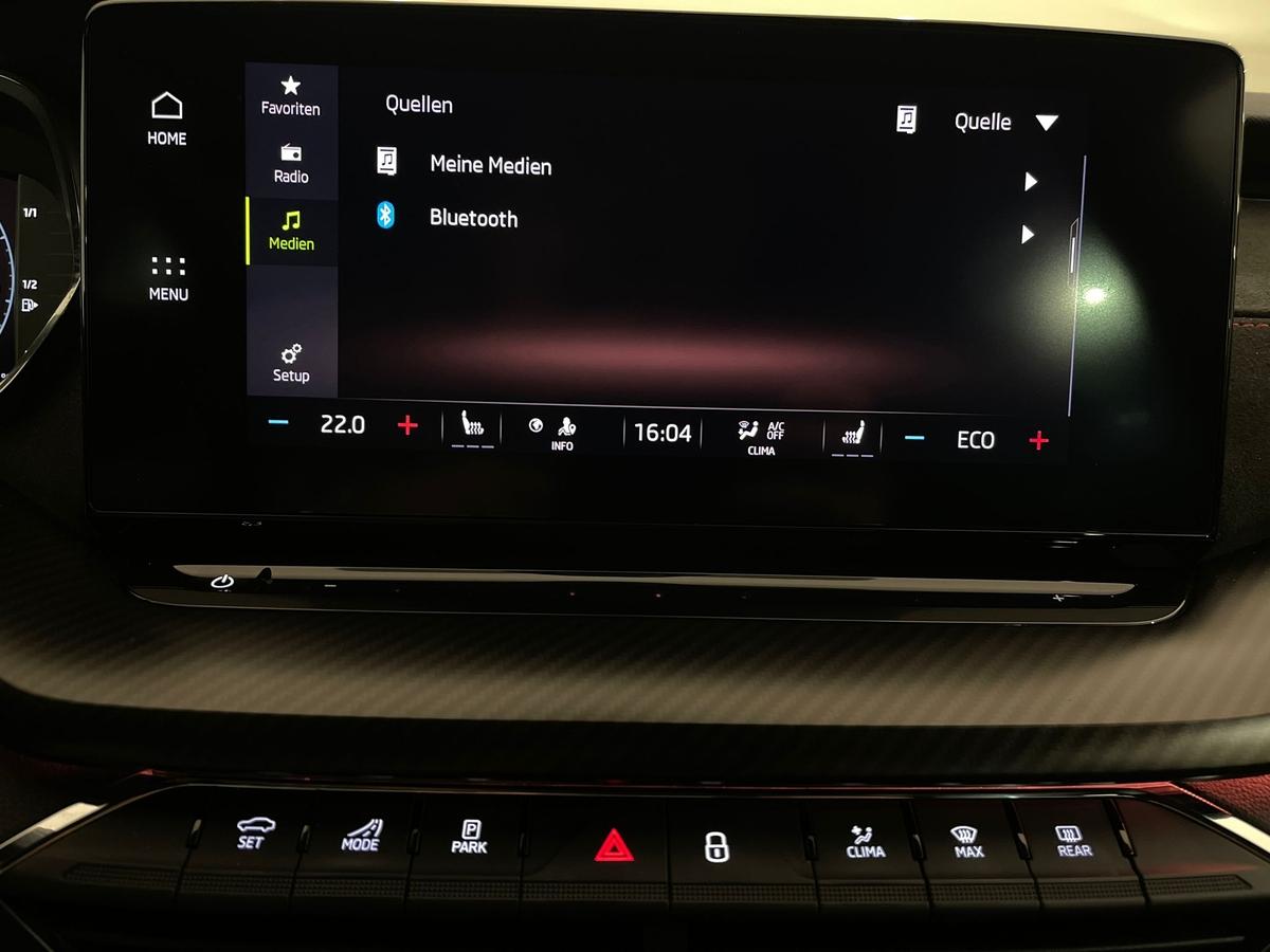 Skoda Octavia Combi RS 1.4 iV AHK Garantie 