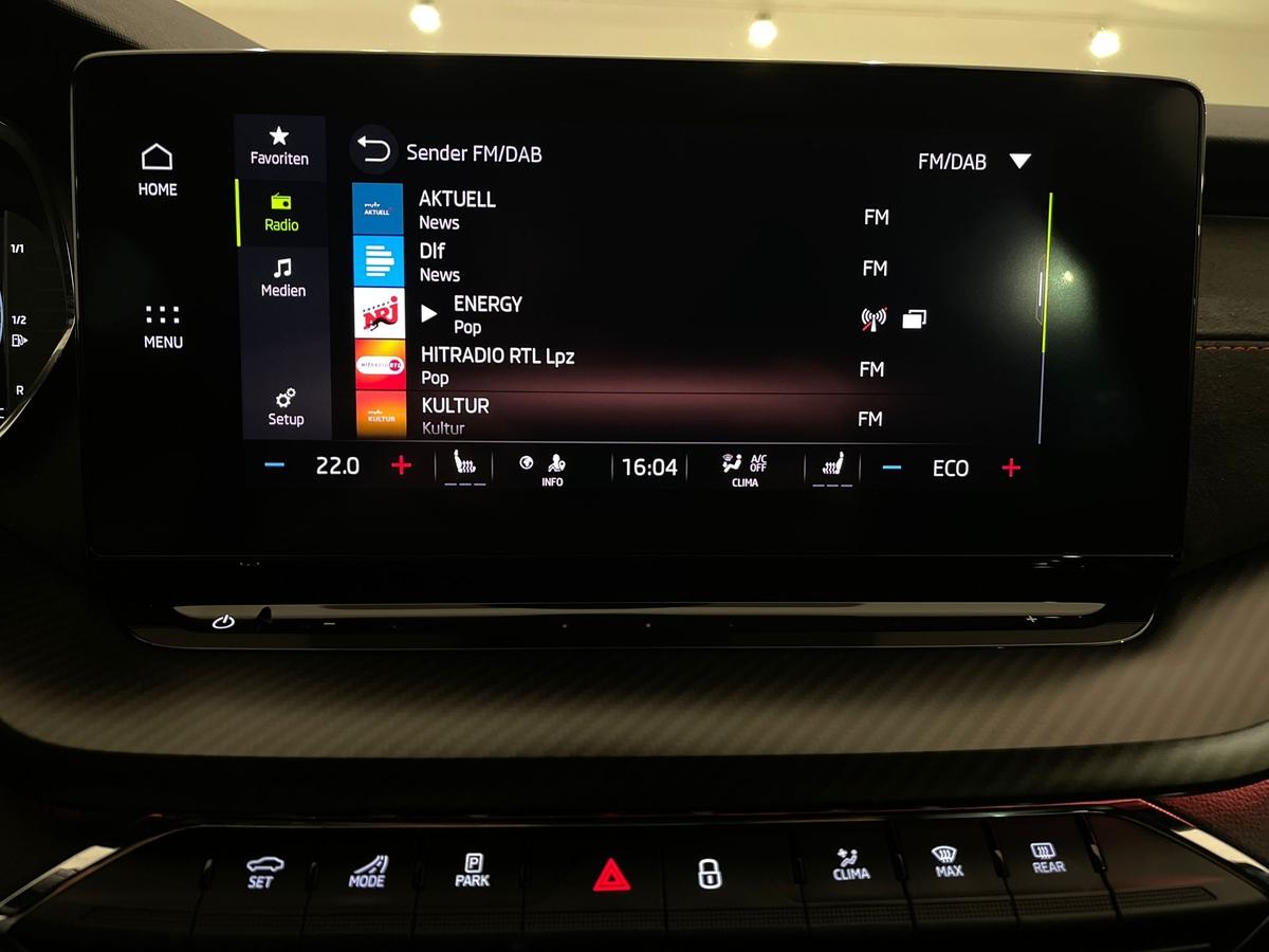 Skoda Octavia Combi RS 1.4 iV AHK Garantie 