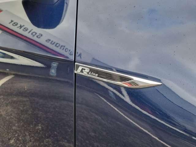 Volkswagen Golf VII Variant Comfortline mit R-Line Paket