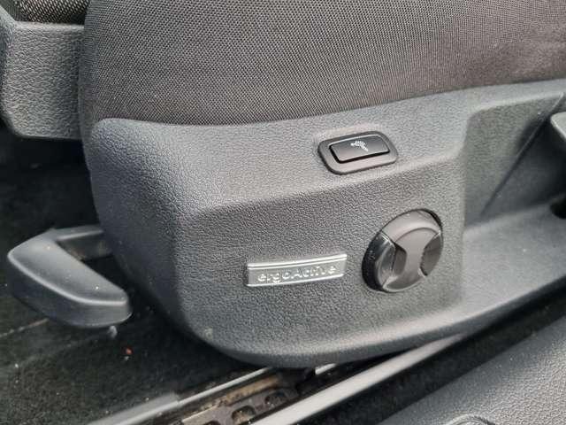 Volkswagen Golf VII Variant Comfortline mit R-Line Paket