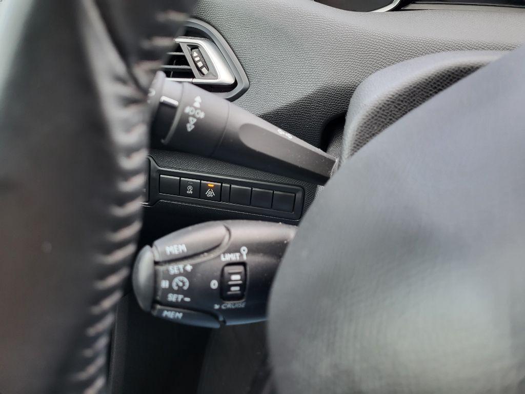 Peugeot 308 SW BlueHDi 130 Allure + KAMERA+WR+