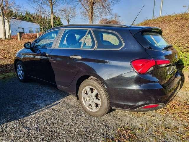 Fiat Tipo Kombi Pop 1.4 16V AW auf Alu-AHK, abnehmbar-Klima