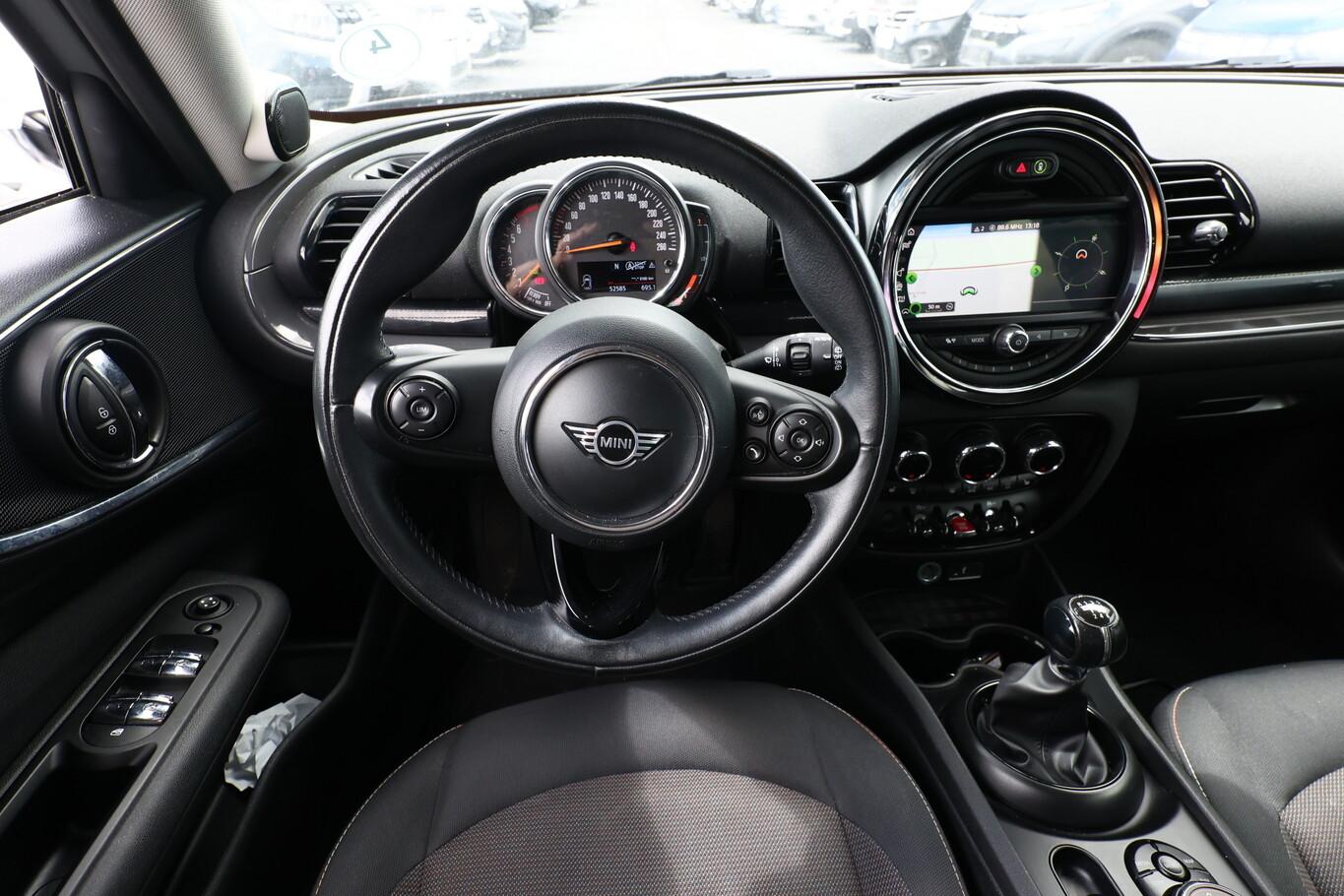 MINI ONE Clubman  102 Nav PDC SHZ KeyLess Harman 17Z