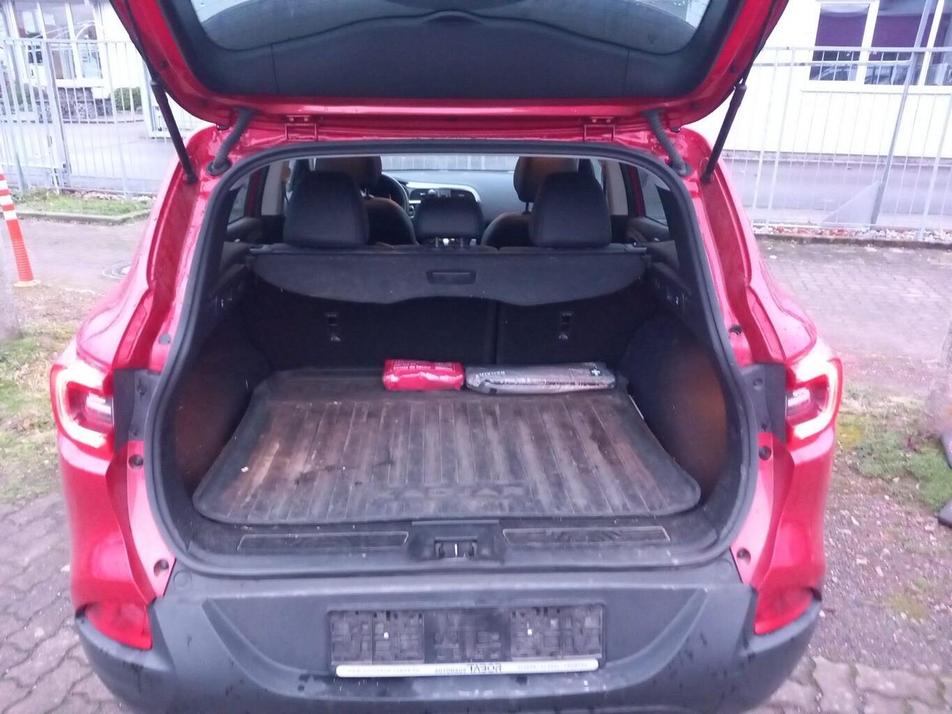 Renault Kadjar 1.2 TCe 130 EDC Limited Nav SHZ PDC LM17Z