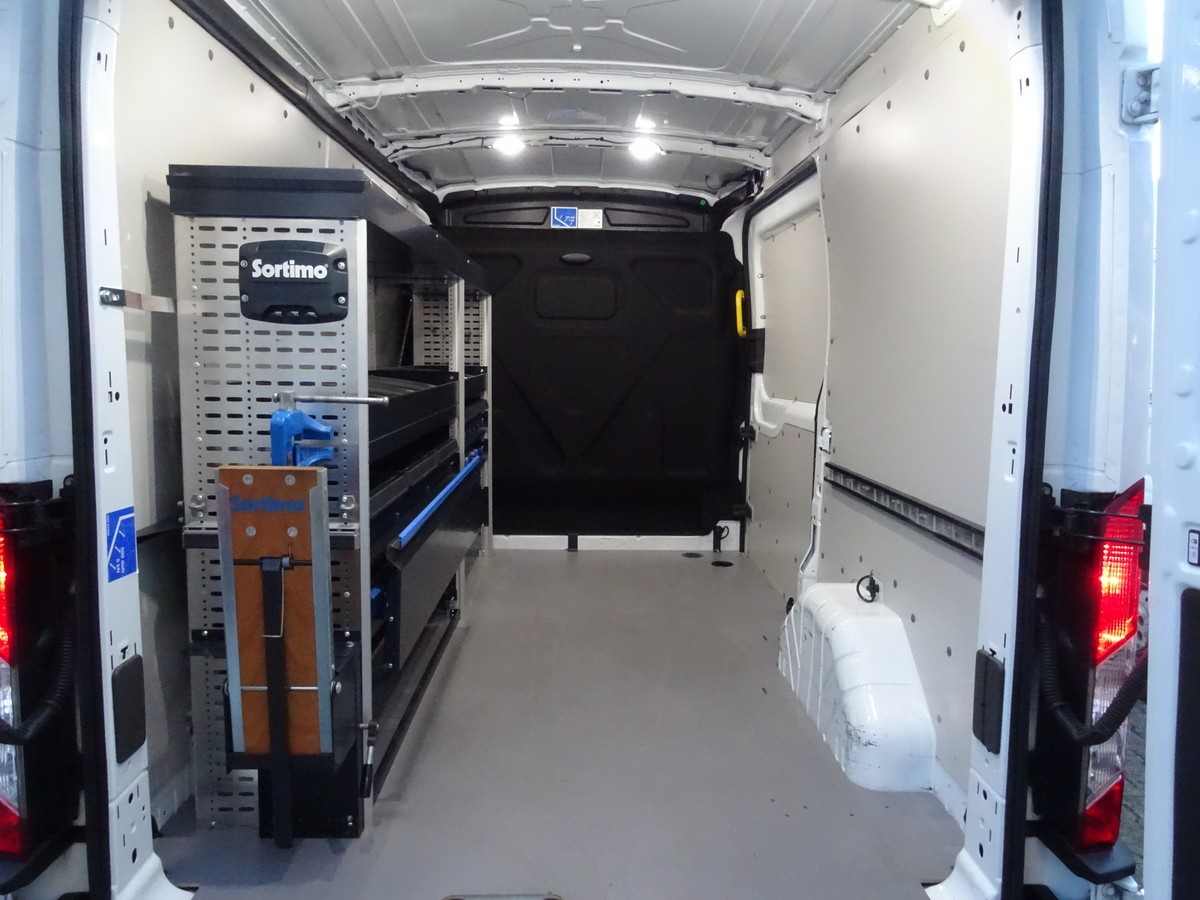 Ford Transit 2.0 Ecoblue 310 L2 Trend Navi