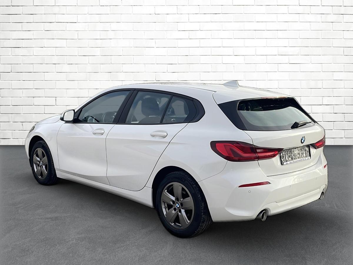 BMW 118 d Advantage *LED*Navi*SHZ*PDC*