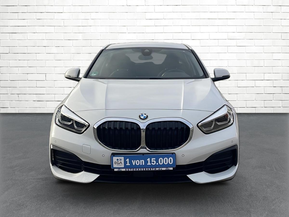 BMW 118 d Advantage *LED*Navi*SHZ*PDC*