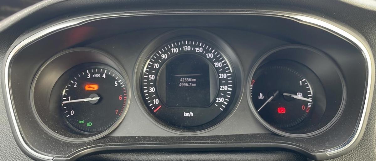 Renault Megane IV 1.3 TCe 115 Limited GPF *SHZ*Klima*Tempomat