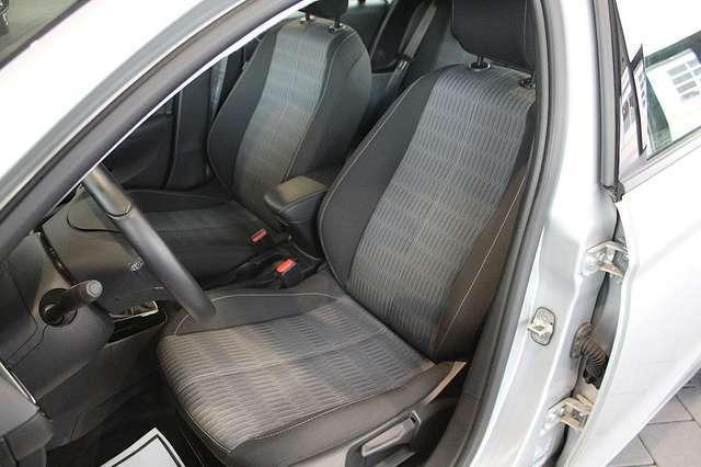 Opel Corsa F 1.2 Elegance (NAVI, Tempomat)