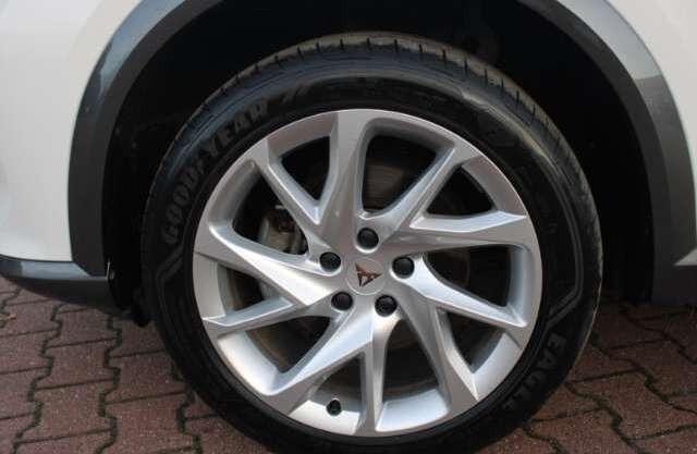 Cupra Formentor 1.5 TSI ACC LED PDC Keyless Digitales Cockpit CarP