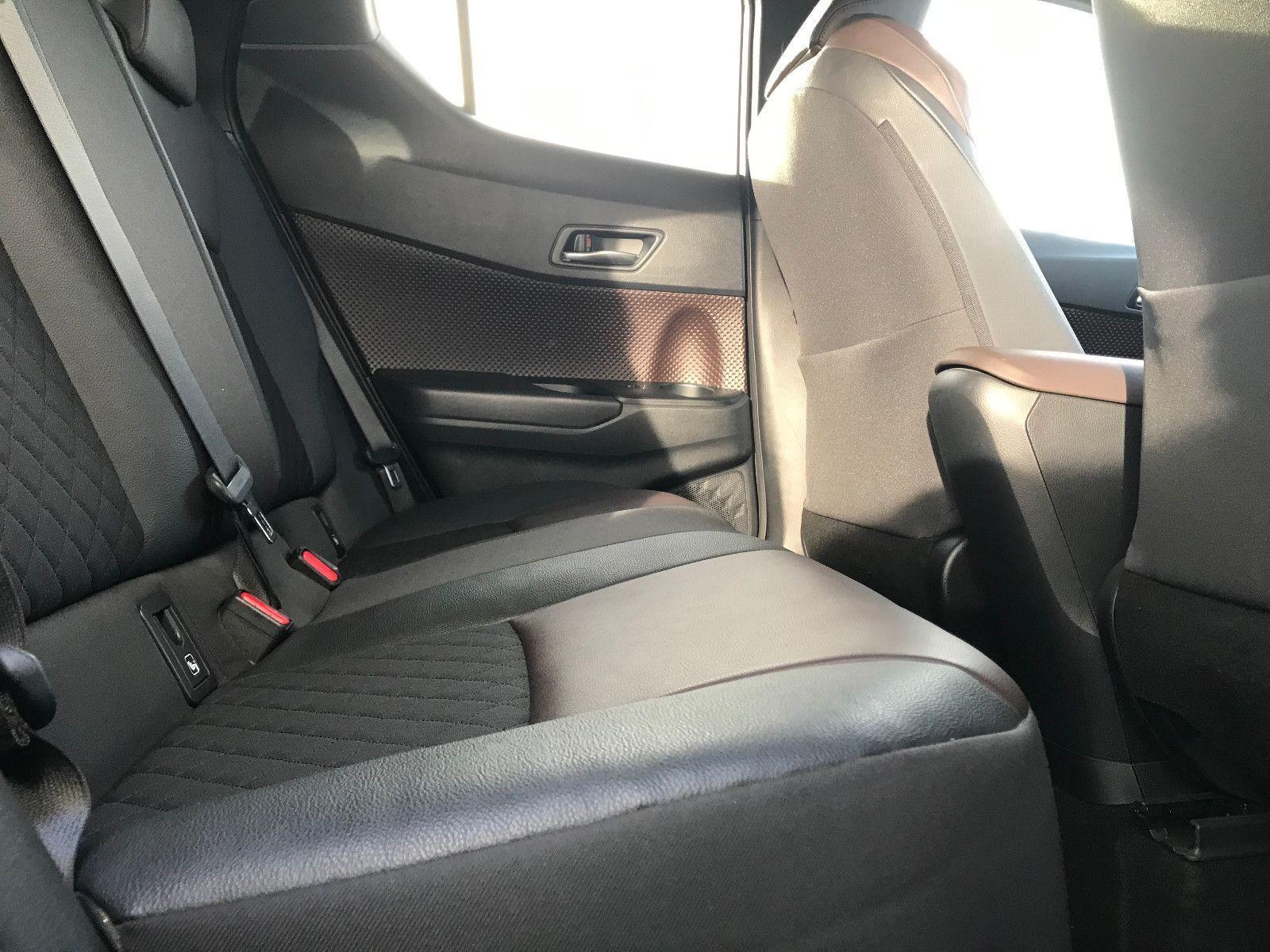 Toyota C-HR Lounge,Einpark,ToterW,Bluet,PDC,AHK