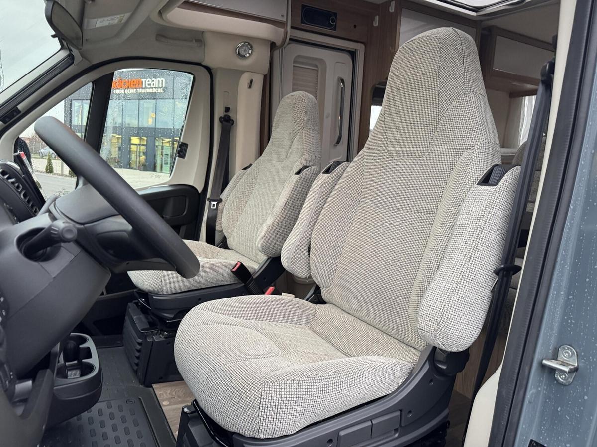 HYMER / ERIBA / HYMERCAR Andere Markise+Navi+Kamera+Fahrradträger