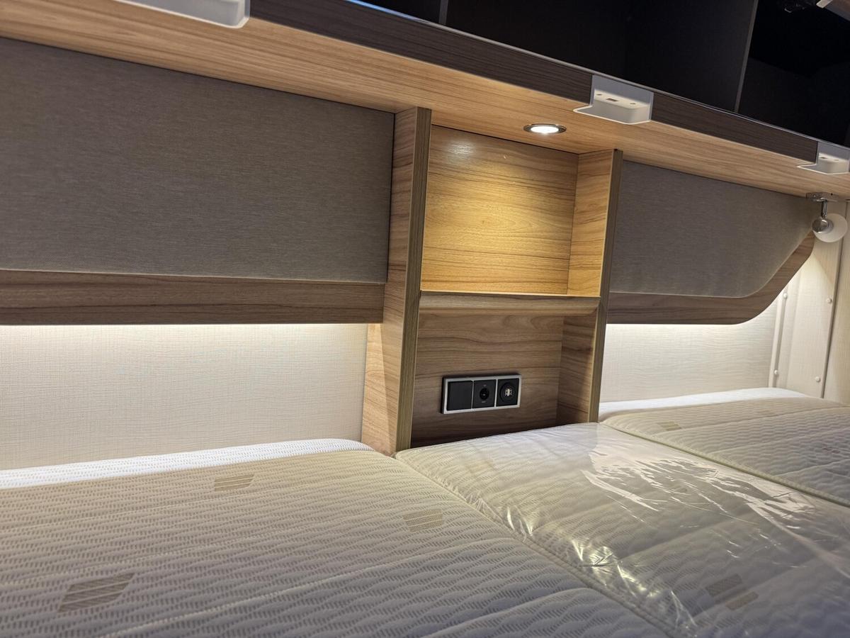 HYMER / ERIBA / HYMERCAR Andere Markise+Navi+Kamera+Fahrradträger