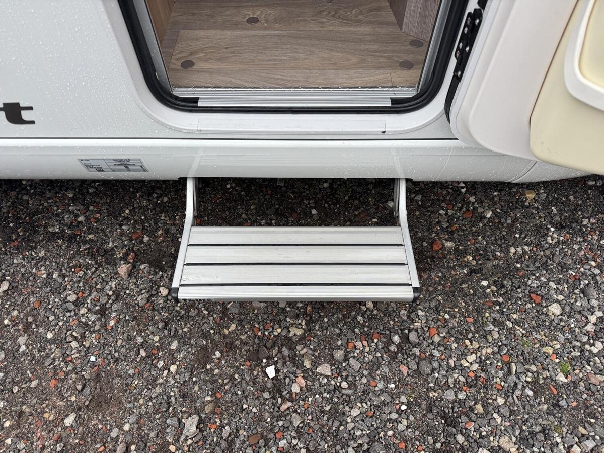 HYMER / ERIBA / HYMERCAR Andere Markise+Navi+Kamera+Fahrradträger