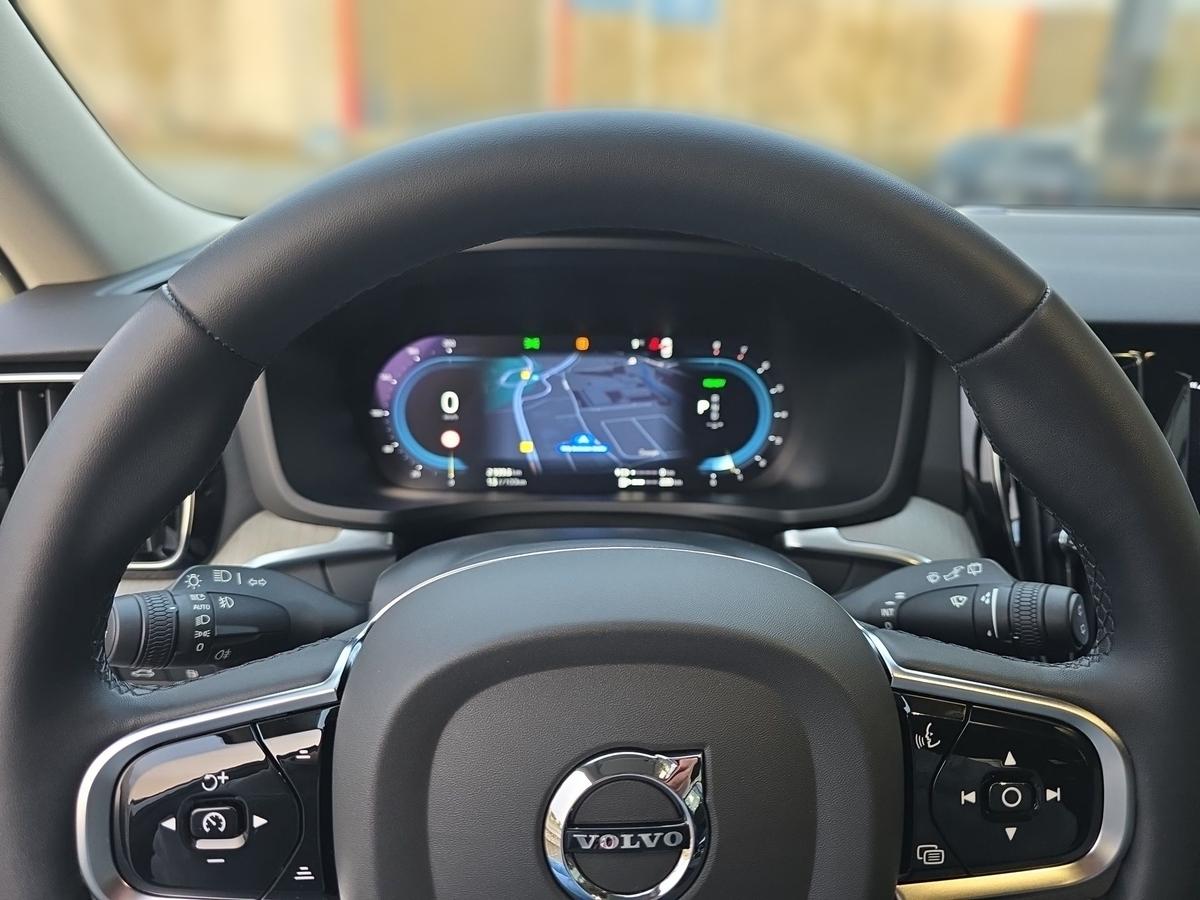 Volvo V60 T6 Rech.Plus Bright 18,8kWh AHK 360Kam Nappaleder