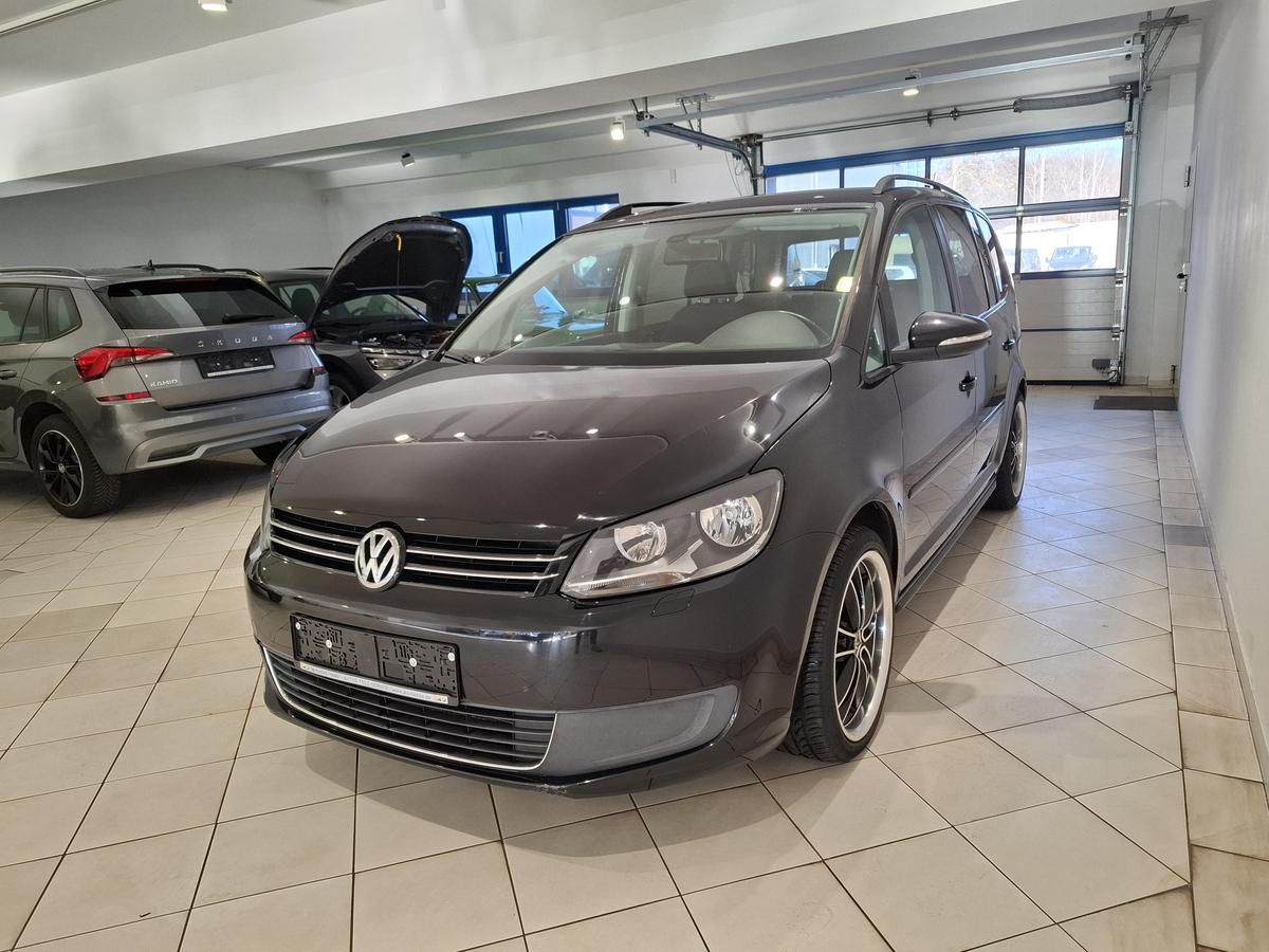 Volkswagen Touran 1.4 TSI 7 Sitzer AHK SHZ PDC