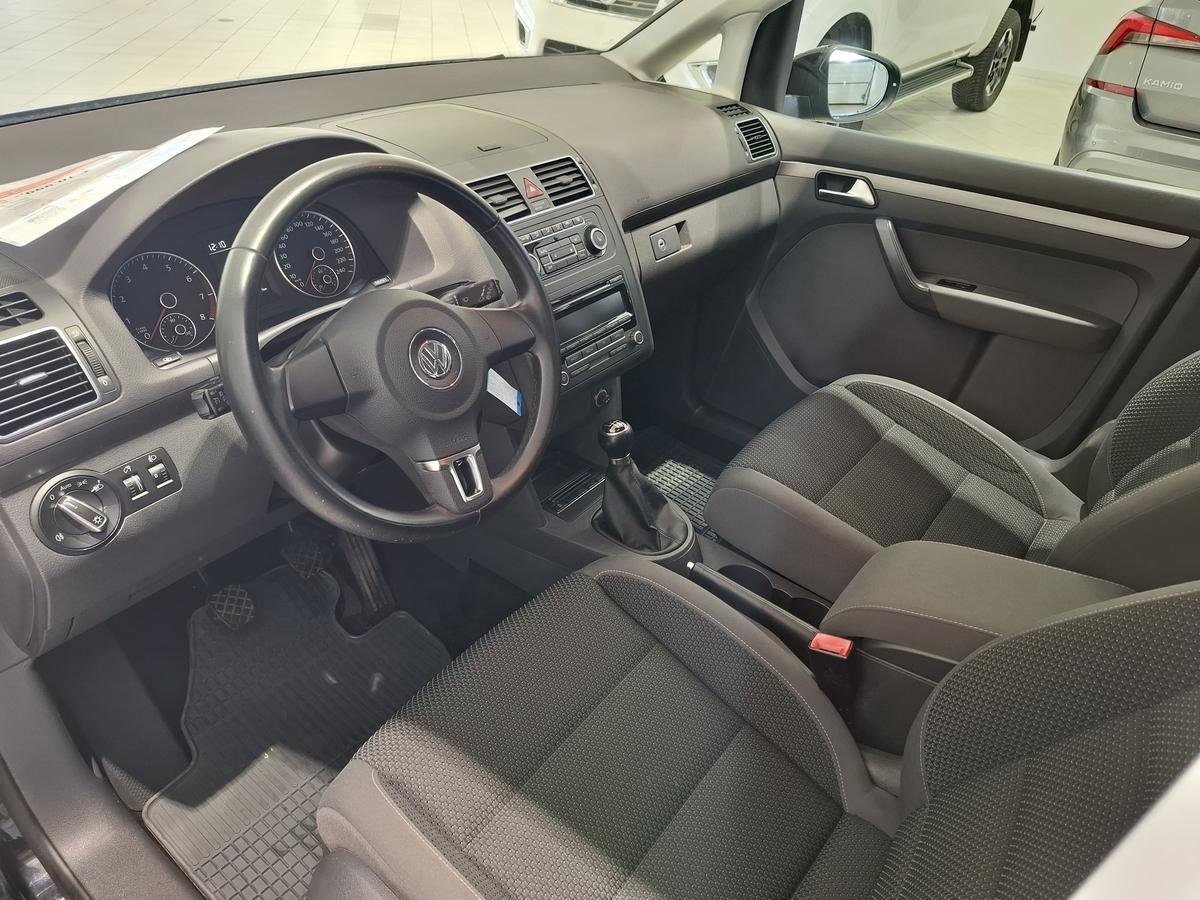 Volkswagen Touran 1.4 TSI 7 Sitzer AHK SHZ PDC