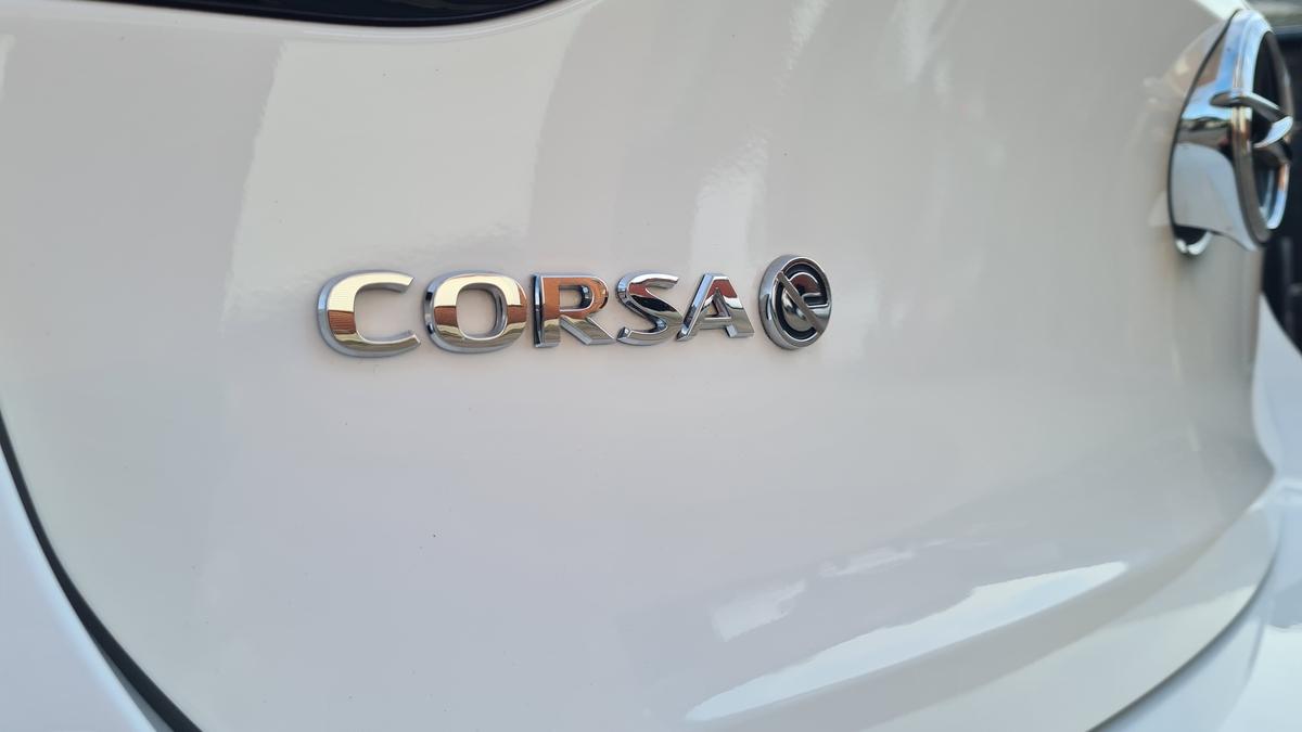 Opel Corsa F e GS-Line Navi 17 Zoll  11Kw Lader 