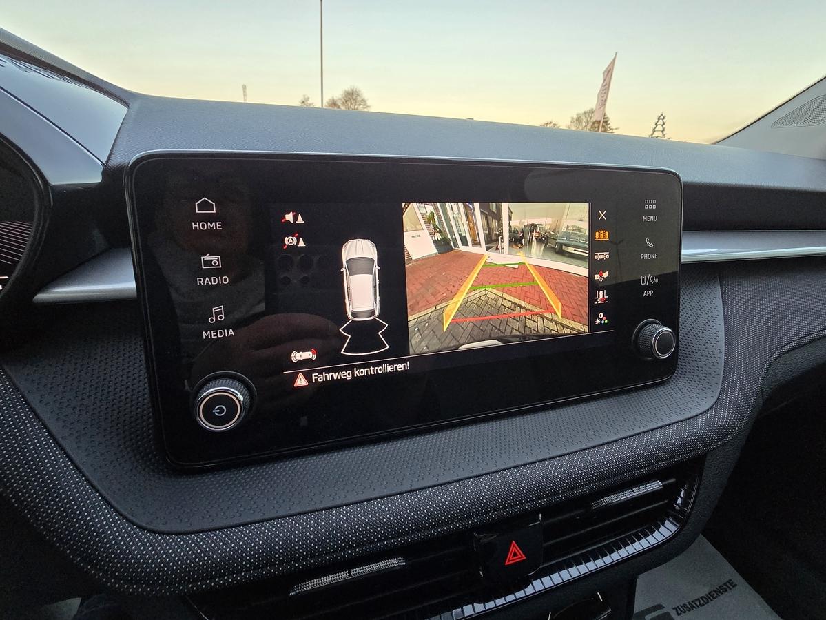 Skoda Fabia 1.0 TSi Selection 115 PS DSG #RFK #SHZ# KLIMA #LED 