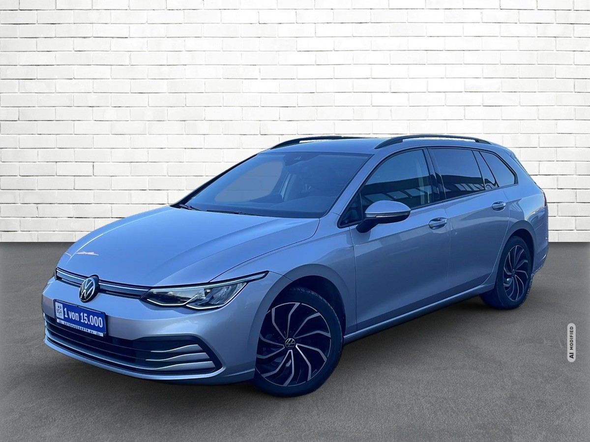 Volkswagen Golf VIII 1.5 TSI *LED* SHZ* PDC* KLIMAAUT.