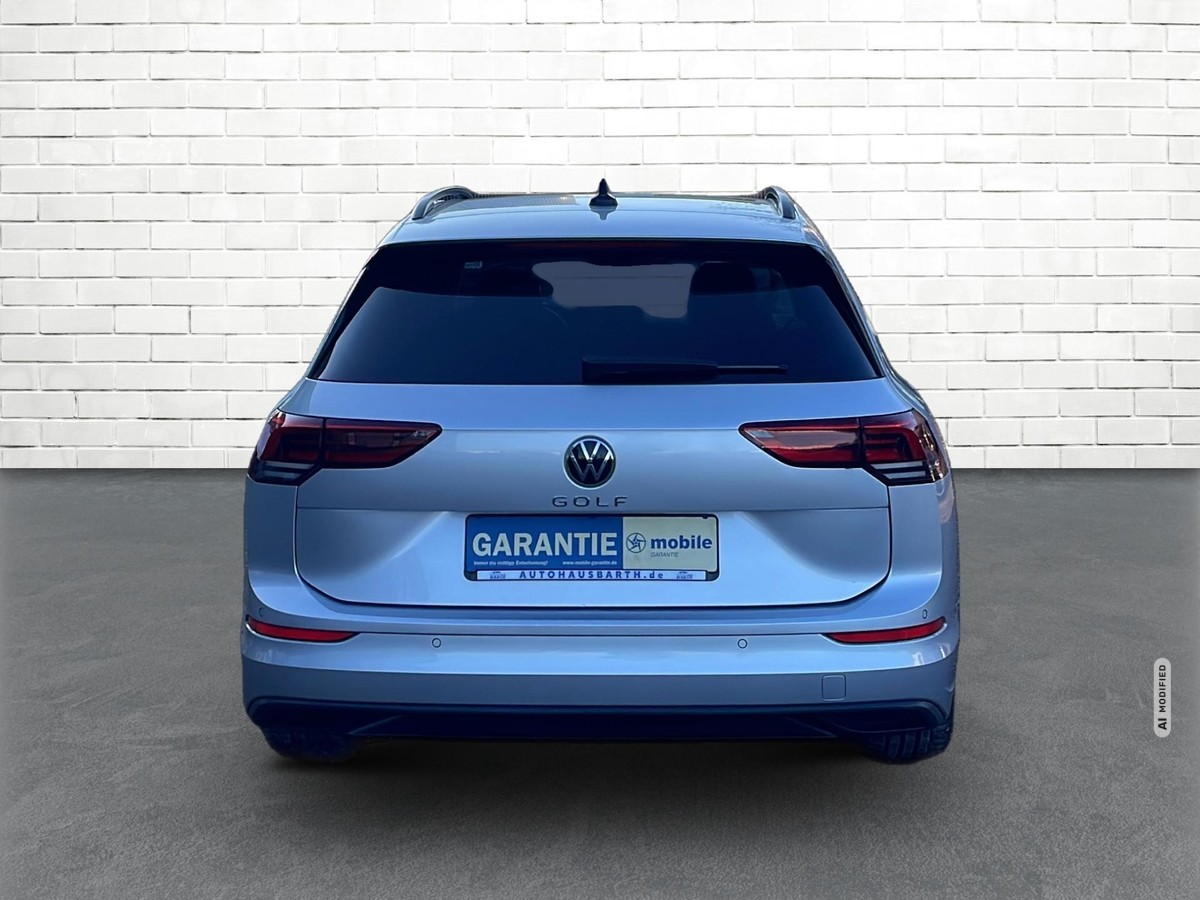 Volkswagen Golf VIII 1.5 TSI *LED* SHZ* PDC* KLIMAAUT.