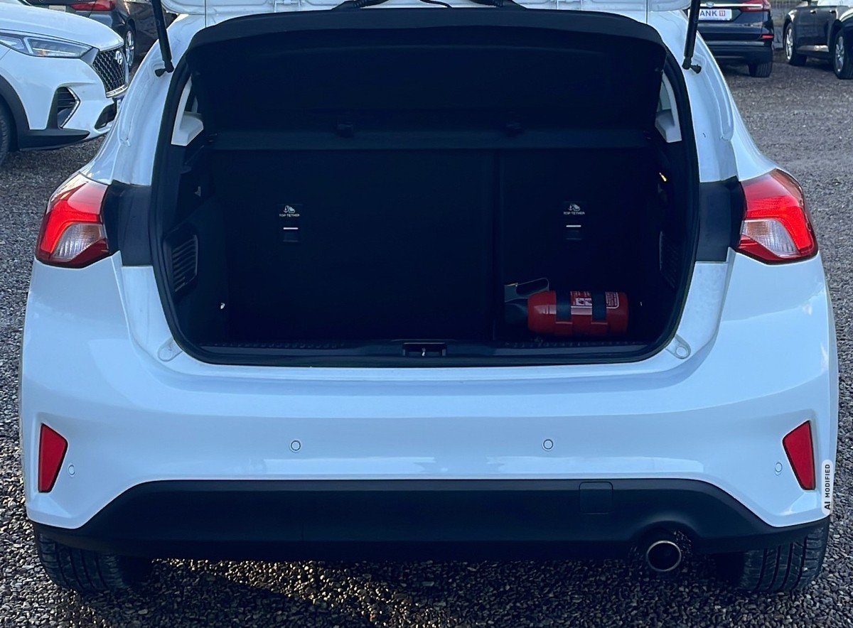 Ford Focus 1.5 EcoBlue *LED*AUT*NAVI*SHZ*RFK*