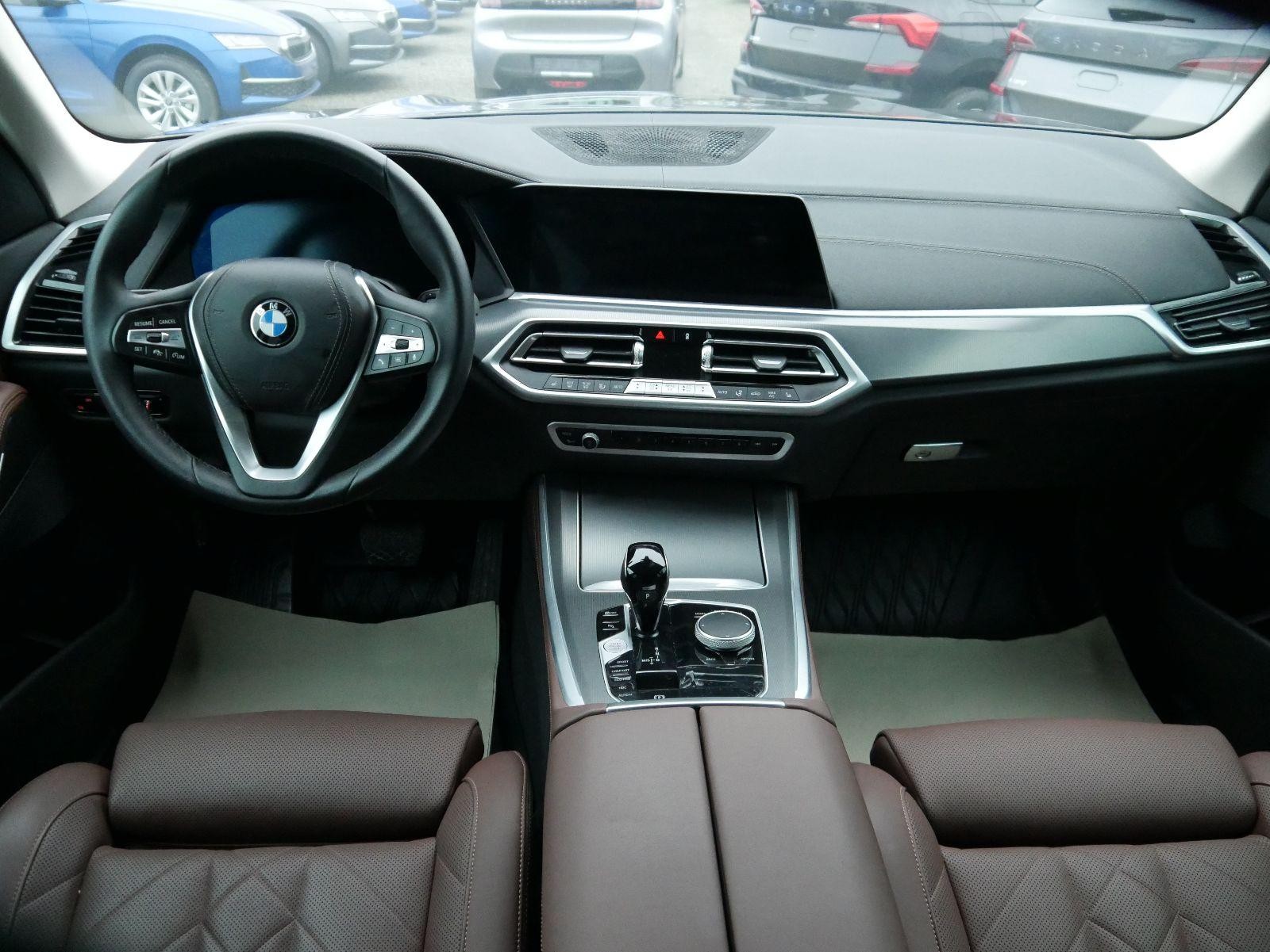 BMW X5 3.0d XDRIVE*NAVI*PDC*SHZ*MATRIX*AHK-ABNEHMBAR*TEMPOMAT*KAMERA*LEDER