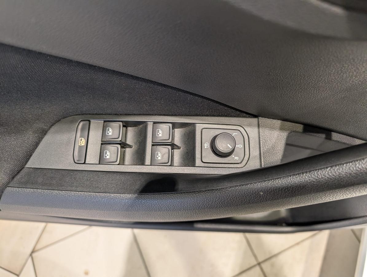 Skoda Scala 1.5TSI Garantie SHZ PDC GRA