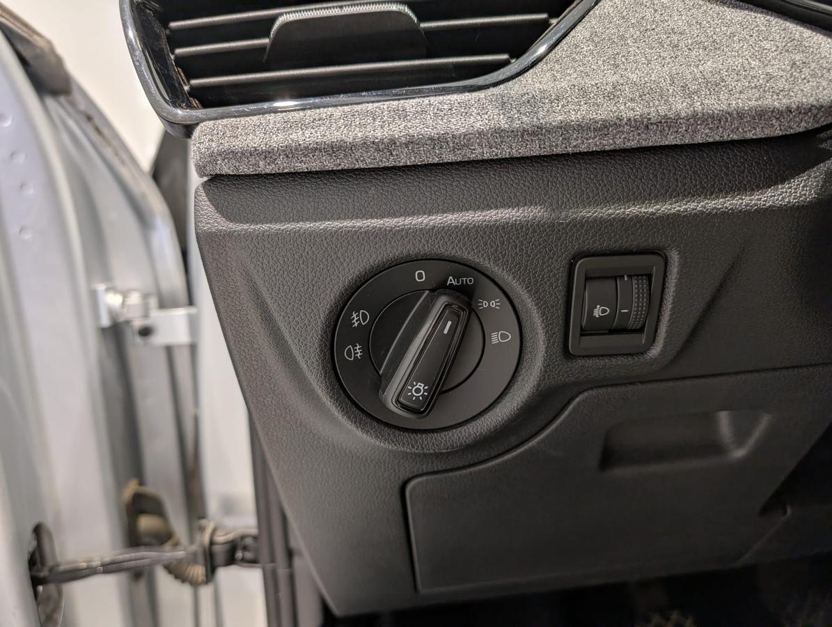 Skoda Scala 1.5TSI Garantie SHZ PDC GRA