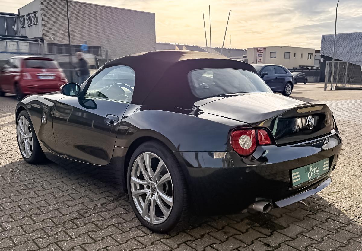 BMW Z4   Roadster Benzin/LPG.SHZ.Windschutz