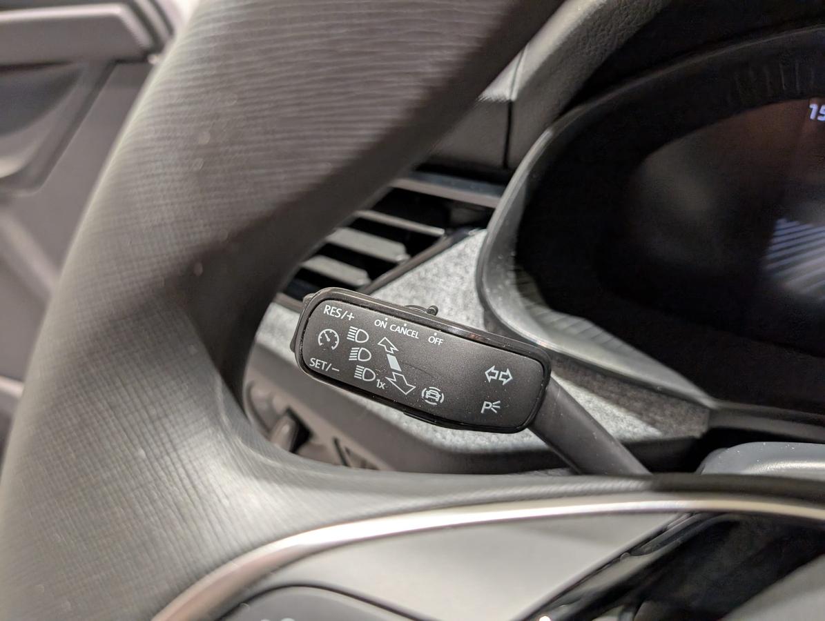 Skoda Kamiq 1.0TSI Garantie 2-Z-Klima  App PDC SHZ