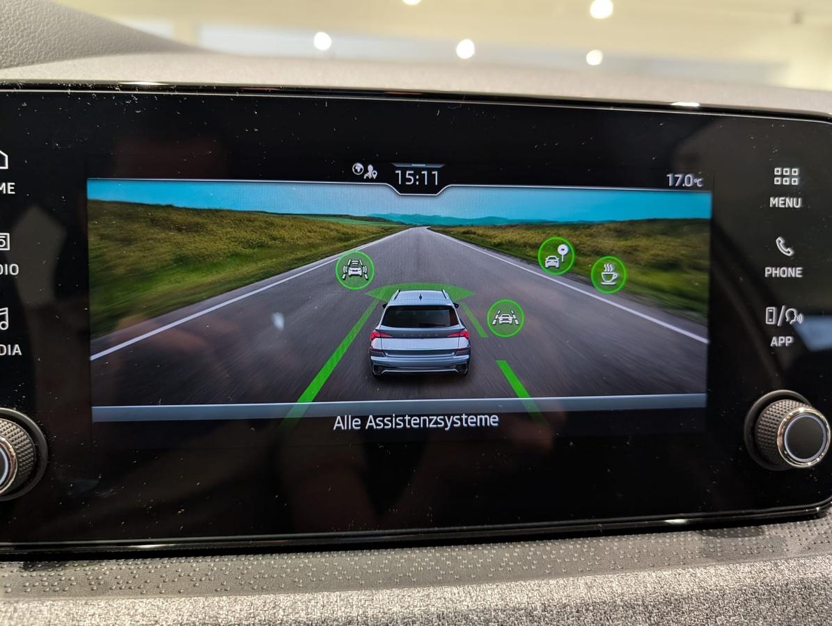 Skoda Kamiq 1.0TSI Garantie 2-Z-Klima  App PDC SHZ