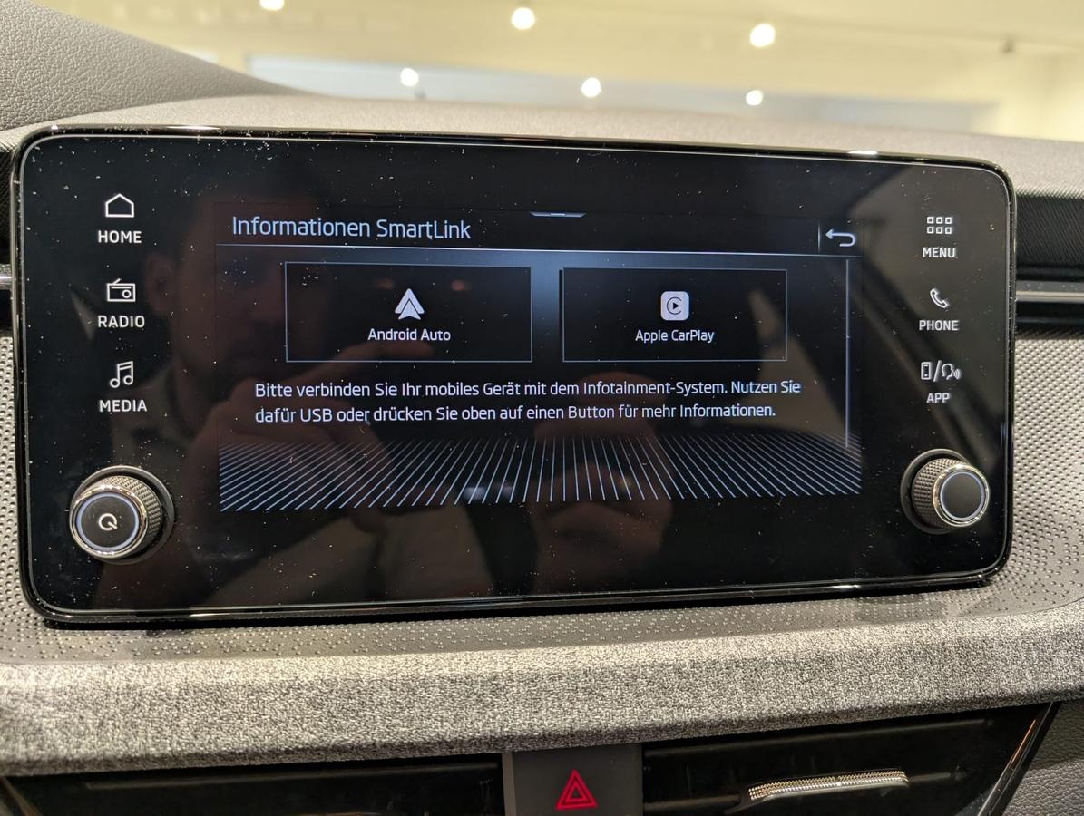 Skoda Kamiq 1.0TSI Garantie 2-Z-Klima  App PDC SHZ